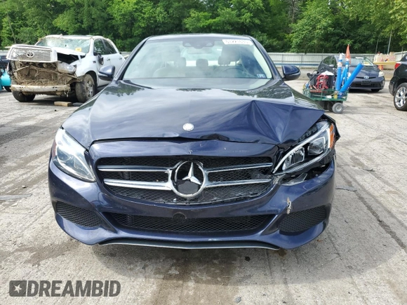 2016 Mercedes-Benz C 300 Luxury with VIN WDDWF4KB3GR139291, listed as a Copart auction lot 61221635 with 82,931 mi miles and Salvage title. Bid and sale history available at DreamBid. Image 5.