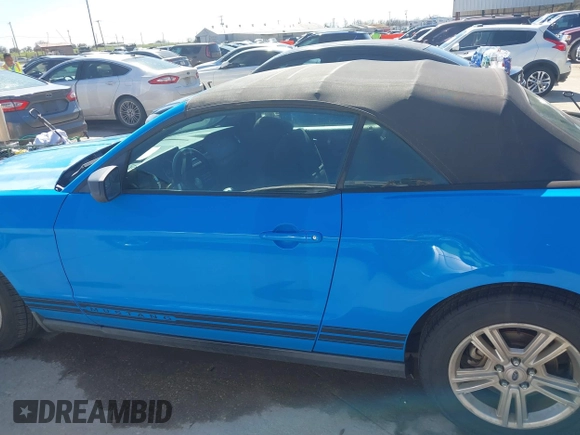 2012 Ford Mustang V6 with VIN 1ZVBP8EM7C5203745, listed as a IAAI auction lot 41757054 with 236,890 mi miles and . Bid and sale history available at DreamBid. Image 14.