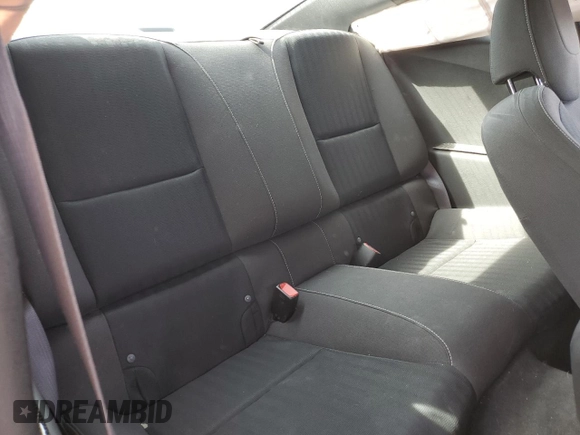2011 Chevrolet Camaro 2LS z VIN 2G1FA1ED0B9140074, wystawiony jako Copart lot #50239355 z przebiegiem 94 231 mil mil oraz Szkoda całkowita • Salvage title. Historia ofert i sprzedaży dostępna na DreamBid. Obrazek 10.