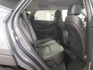 2017 Hyundai Tucson SE with VIN KM8J3CA49HU428387, listed as a Copart auction lot 47026485 with 33,279 mi miles and Salvage Title. Bid and sale history available at carsss.com. Image 10.