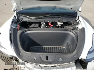 2023 Tesla Model Y Long Range z VIN 7SAYGDEE2PA065048, wystawiony jako Copart lot #48403655 z przebiegiem 56 553 mil mil oraz Szkoda całkowita • Salvage title. Historia ofert i sprzedaży dostępna na DreamBid. Obrazek 12.