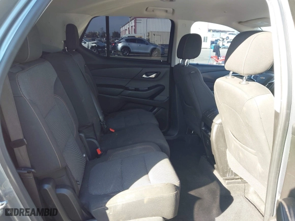 2018 Chevrolet Traverse LT Cloth with VIN 1GNERGKWXJJ214423, listed as a IAAI auction lot 41687852 with 96,127 mi miles. Bid and sale history available at carsss.com. Image 8.