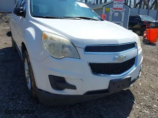 2012 Chevrolet Equinox LS with VIN 2GNFLCEK9C6101442, listed as a IAAI auction lot 42071000 with 135,764 mi miles. Bid and sale history available at carsss.com. Image 12.