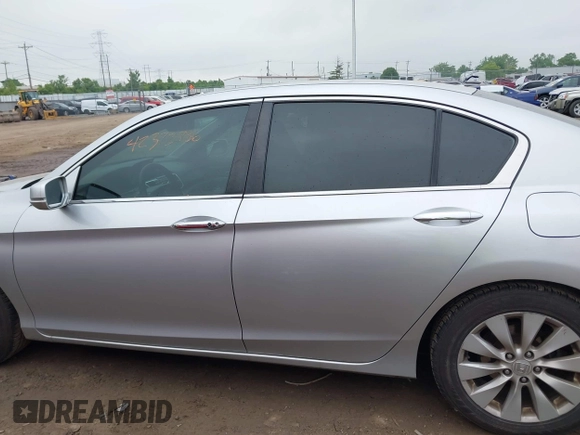 2013 Honda Accord EX с VIN 1HGCR2F78DA032621, выставлен на аукционе IAAI как лот 42372786 с пробегом 260 396 миль миль и . История ставок и продаж доступна на DreamBid. Изображение 14.