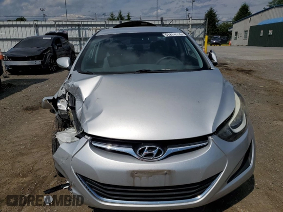 2016 Hyundai Elantra SE with VIN 5NPDH4AE2GH770371, listed as a Copart auction lot 61814115 with 88,238 mi miles and Salvage title. Bid and sale history available at DreamBid. Image 5.