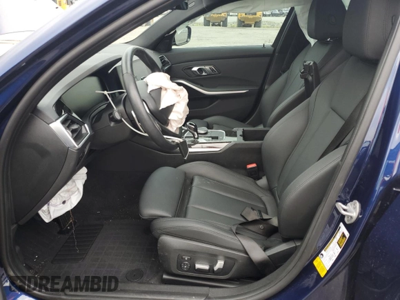 2019 BMW 3 Series 330i with VIN WBA5R1C51KAK09945, listed as a Copart auction lot 53831015 with 18,135 mi miles and Salvage title. Bid and sale history available at DreamBid. Image 7.