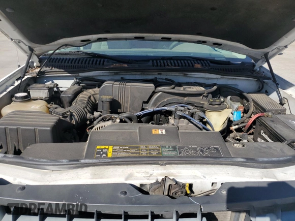 2002 Ford Explorer XLS with VIN 1FMZU72E52UC26202, listed as a Copart auction lot 47299435 with 152,010 mi miles and Salvage title. Bid and sale history available at DreamBid. Image 12.