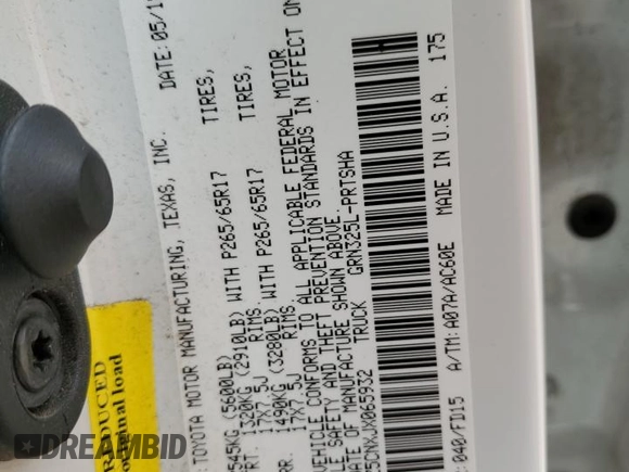 2018 Toyota Tacoma SR5 z VIN 5TFAZ5CNXJX065932, wystawiony jako Copart lot #52046845 z przebiegiem 61 980 mil mil oraz Szkoda całkowita • Salvage title. Historia ofert i sprzedaży dostępna na DreamBid. Obrazek 12.