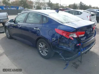2019 Kia Optima S with VIN 5XXGT4L38KG375025, listed as a IAAI auction lot 41725155 with 65,053 mi miles. Bid and sale history available at carsss.com. Image 3.
