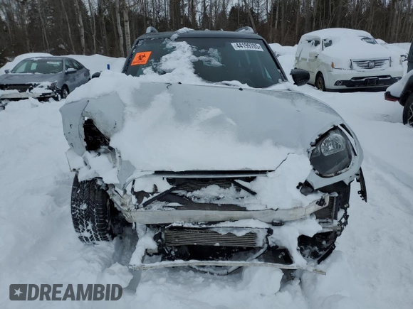 2020 MINI Countryman Cooper with VIN WMZYW5C07L3L53560, listed as a Copart auction lot 44199785 with Not provided miles and Clean title. Bid and sale history available at DreamBid. Image 5.