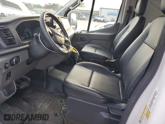 2023 Ford Transit Cargo with VIN 1FTYE1Y85PKB93653, listed as a Copart auction lot 47221395 with 11,048 mi miles and Salvage Title. Bid and sale history available at carsss.com. Image 7.
