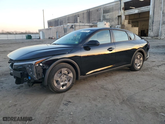 2025 Kia K4 LXS with VIN 3KPFT4DEXSE002752, listed as a Copart auction lot 81884614 with 640 mi miles and Salvage Title. Bid and sale history available at carsss.com. Image 1.