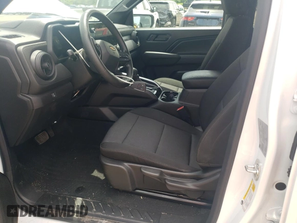 2024 Chevrolet Colorado 2WD Work Truck with VIN 1GCGSBEC9R1268446, listed as a Copart auction lot 56585935 with 7,999 mi miles and Salvage title. Bid and sale history available at DreamBid. Image 7.