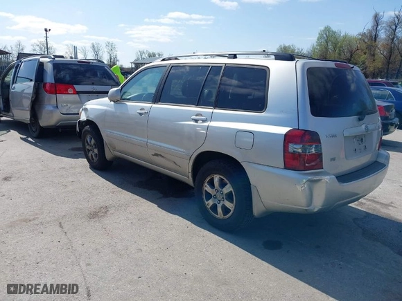 2006 Toyota Highlander w/3rd Row with VIN JTEDP21A760094012, listed as a IAAI auction lot 41939772 with 229,307 mi miles. Bid and sale history available at carsss.com. Image 3.
