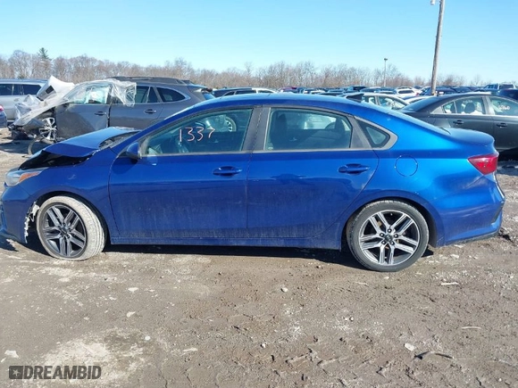 2019 Kia Forte S with VIN 3KPF34AD1KE021427, listed as a IAAI auction lot 41741337 with 285,620 mi miles. Bid and sale history available at carsss.com. Image 14.