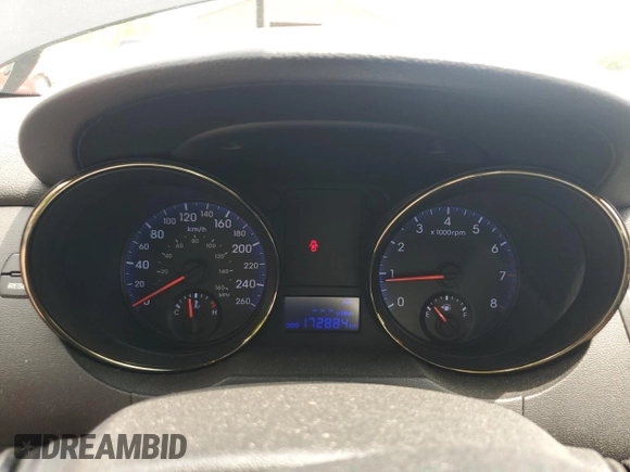 2012 Hyundai Genesis Coupe 2.0T with VIN KMHHT6KD0CU075495, listed as a Copart auction lot 58903025 with 172,884 mi miles and Clean title. Bid and sale history available at DreamBid. Image 9.