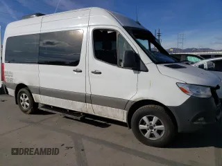 2019 Mercedes-Benz Sprinter Passenger with VIN WDZPF0CD1KP100808, listed as a Copart auction lot 71137022 with Not Provided miles. Bid and sale history available at carsss.com. Image 4.