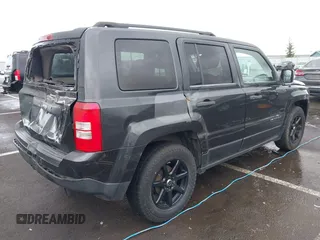 2011 Jeep Patriot Latitude with VIN 1J4NT1GA6BD114558, listed as a IAAI auction lot 41480698 with 199,006 mi miles and . Bid and sale history available at DreamBid. Image 4.