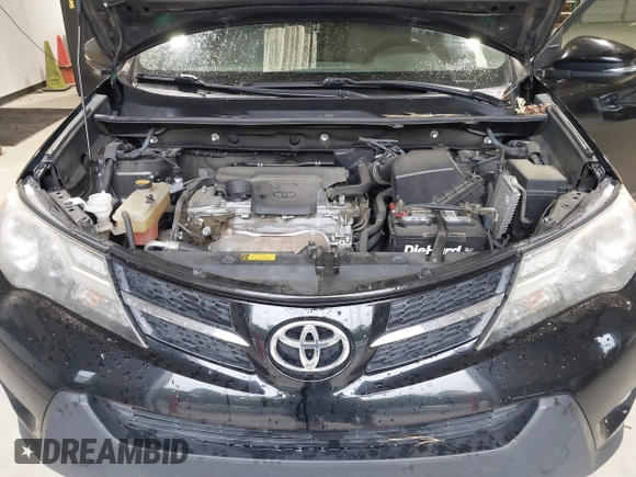 2013 Toyota RAV4 XLE with VIN 2T3WFREV0DW043014, listed as a IAAI auction lot 42357148 with 189,090 mi miles and . Bid and sale history available at DreamBid. Image 10.