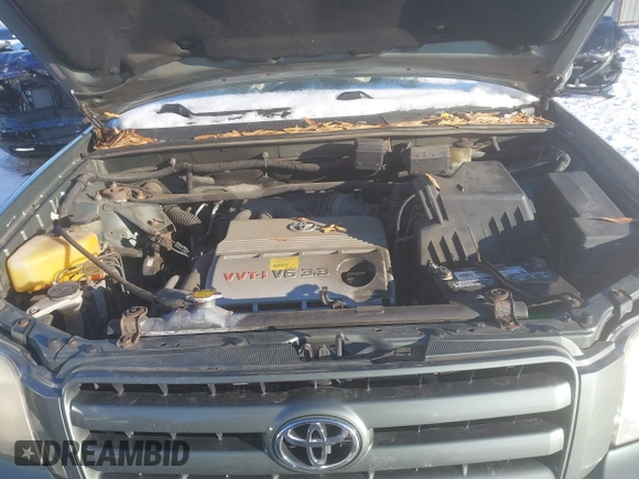 2007 Toyota Highlander w/3rd Row z VIN JTEDP21A170139480, wystawiony jako IAAI lot #41270670 z przebiegiem 232 758 mil mil oraz . Historia ofert i sprzedaży dostępna na DreamBid. Obrazek 10.