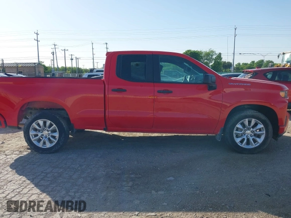2020 Chevrolet Silverado 1500 Custom with VIN 1GCRWBEF3LZ104268, listed as a IAAI auction lot 42083062 with 85,582 mi miles. Bid and sale history available at carsss.com. Image 13.