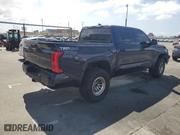2024 Toyota Tundra SR5 с VIN 5TFLA5DBXRX158501, выставлен на аукционе Copart как лот 56897765 с пробегом 12 998 миль миль и Списание • Salvage title. История ставок и продаж доступна на DreamBid. Изображение 3.