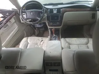 2011 Cadillac DTS Premium Collection z VIN 1G6KH5E61BU125972, wystawiony jako Copart lot #58870355 z przebiegiem 120 373 mil mil oraz Szkoda całkowita • Salvage title. Historia ofert i sprzedaży dostępna na DreamBid. Obrazek 8.