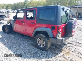 2011 Jeep Wrangler Unlimited Sport z VIN 1J4BZ3H17BL638996, wystawiony jako IAAI lot #41936385 z przebiegiem Nie podano mil oraz . Historia ofert i sprzedaży dostępna na DreamBid. Obrazek 3.