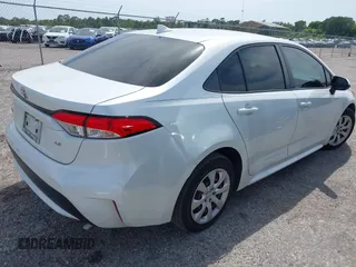 2022 Toyota Corolla LE with VIN JTDEPMAE5NJ193329, listed as a IAAI auction lot 42073633 with 48,508 mi miles and . Bid and sale history available at DreamBid. Image 4.
