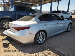 2019 Alfa Romeo Giulia with VIN ZARFAMAN4K7621573, listed as a Copart auction lot 60509535 with Not provided miles and Salvage title. Bid and sale history available at DreamBid. Image 3.