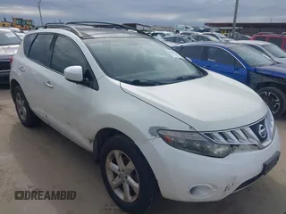 2009 Nissan Murano S with VIN JN8AZ18U69W012370, listed as a IAAI auction lot 41333790 with 186,798 mi miles. Bid and sale history available at carsss.com. Image 1.