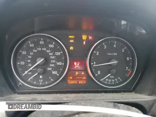 2008 BMW 3 Series 328xi z VIN WBAVC93558K039883, wystawiony jako Copart lot #52003785 z przebiegiem 162 015 mil mil oraz Szkoda całkowita • Salvage title. Historia ofert i sprzedaży dostępna na DreamBid. Obrazek 9.