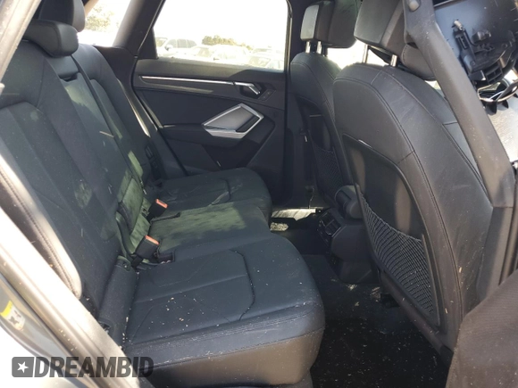 2022 Audi Q3 Premium Plus z VIN WA1BUCF33N1033389, wystawiony jako Copart lot #49833005 z przebiegiem 36 522 mil mil oraz Szkoda całkowita • Salvage title. Historia ofert i sprzedaży dostępna na DreamBid. Obrazek 12.