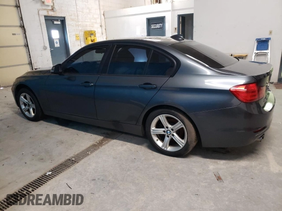 2014 BMW 3 Series 328i xDrive с VIN WBA3B5C55EP540497, выставлен на аукционе Copart как лот 49250695 с пробегом 183 639 миль миль и Чистый • Clean title. История ставок и продаж доступна на DreamBid. Изображение 2.