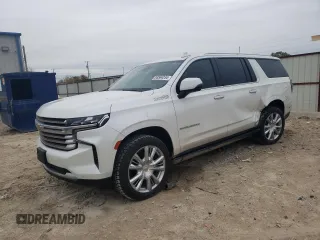 2021 Chevrolet Suburban High Country with VIN 1GNSKGKL6MR149816, listed as a Copart auction lot 83564234 with 104,623 mi miles and Salvage Title. Bid and sale history available at carsss.com. Image 1.