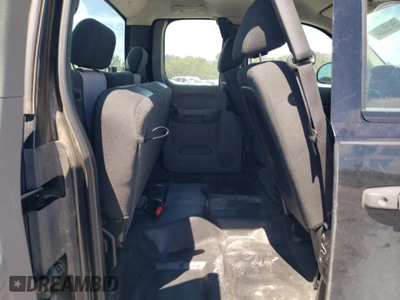 2007 Chevrolet Silverado 1500 Work Truck with VIN 2GCEK19C371693793, listed as a Copart auction lot 69755384 with 311,205 mi miles and Salvage Title. Bid and sale history available at carsss.com. Image 10.