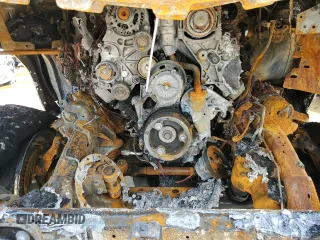 2020 GMC Sierra 3500HD Denali z VIN 1GT49WEY5LF116658, wystawiony jako Copart lot #62864934 z przebiegiem Nie podano mil oraz Szkody całkowita. Historia ofert i sprzedaży dostępna na DreamBid. Obrazek 11.