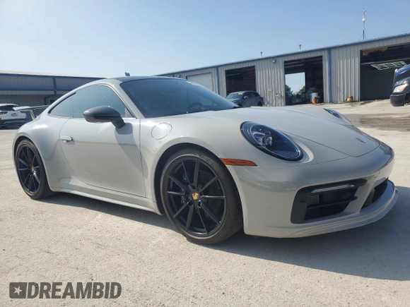 2024 Porsche 911 Carrera with VIN WP0AA2A9XRS210035, listed as a Copart auction lot 80861204 with 0 mi miles and Salvage Title. Bid and sale history available at carsss.com. Image 4.