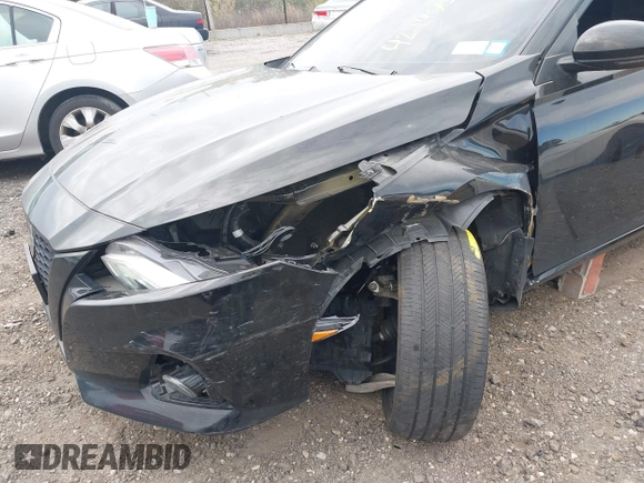 2022 Nissan Altima SR z VIN 1N4BL4CV8NN382308, wystawiony jako IAAI lot #42147379 z przebiegiem 38 225 mil mil oraz . Historia ofert i sprzedaży dostępna na DreamBid. Obrazek 6.