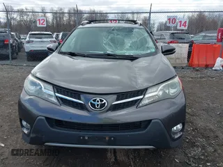 2013 Toyota RAV4 XLE with VIN JTMRFREV6DD026616, listed as a IAAI auction lot 41925511 with 114,771 mi miles and . Bid and sale history available at carsss.com. Image 12.