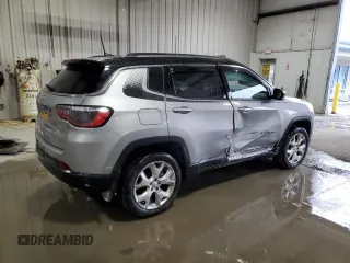 2022 Jeep Compass High Altitude with VIN 3C4NJDCB0NT113383, listed as a Copart auction lot 43369485 with Not Provided miles and Salvage Title. Bid and sale history available at carsss.com. Image 3.