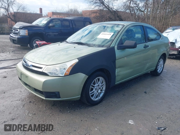2008 Ford Focus SE with VIN 1FAHP33N08W140376, listed as a IAAI auction lot 41661418 with 174,630 mi miles. Bid and sale history available at carsss.com. Image 2.