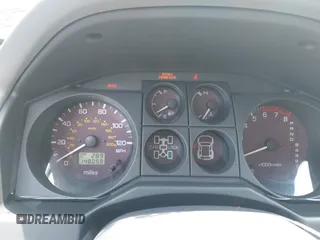 2002 Mitsubishi Montero Limited z VIN JA4MW51R82J060397, wystawiony jako IAAI lot #42343483 z przebiegiem 148 058 mil mil oraz . Historia ofert i sprzedaży dostępna na DreamBid. Obrazek 7.