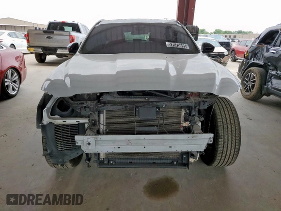 2017 Jaguar F-Pace S with VIN SADCM2BV0HA897756, listed as a Copart auction lot 57075695 with 83,964 mi miles and Clean title. Bid and sale history available at DreamBid. Image 5.