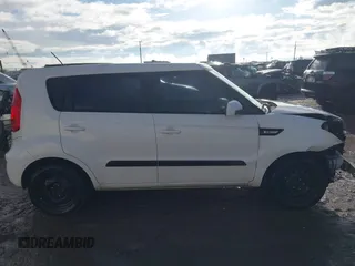 2012 Kia Soul with VIN KNDJT2A51C7375070, listed as a IAAI auction lot 41120655 with 138,867 mi miles. Bid and sale history available at carsss.com. Image 14.