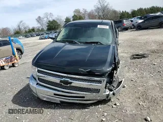 2013 Chevrolet Silverado 1500 LT with VIN 1GCRCSE0XDZ284645, listed as a Copart auction lot 50033945 with 138,053 mi miles and Salvage Title. Bid and sale history available at DreamBid. Image 10.