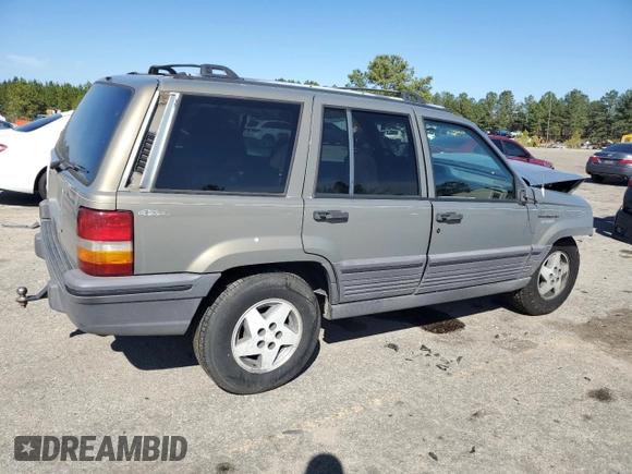 1995 Jeep Grand Cherokee Laredo with VIN 1J4GZ58S9SC706256, listed as a Copart auction lot 46635685 with 388,975 mi miles and Salvage Title. Bid and sale history available at carsss.com. Image 3.