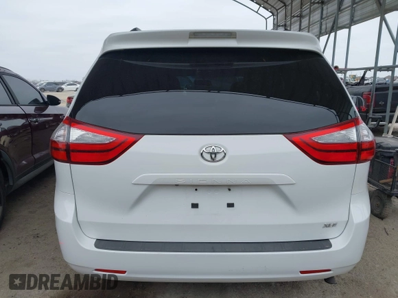 2016 Toyota Sienna LE AAS with VIN 5TDKK3DC3GS706606, listed as a IAAI auction lot 41640543 with 201,316 mi miles. Bid and sale history available at carsss.com. Image 16.
