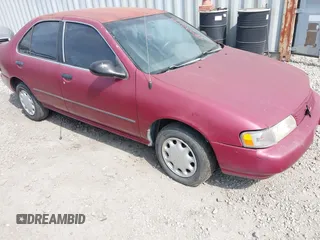 1997 Nissan Sentra XE z VIN 3N1AB41D5VL003335, wystawiony jako IAAI lot #42090173 z przebiegiem 296 244 mil mil oraz . Historia ofert i sprzedaży dostępna na DreamBid. Obrazek 1.