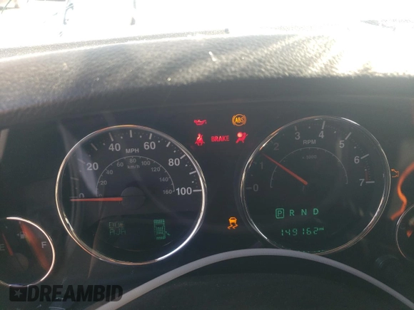 2014 Jeep Wrangler Unlimited Rubicon with VIN 1C4BJWFG4EL325544, listed as a Copart auction lot 61966025 with 149,162 mi miles and Salvage title. Bid and sale history available at DreamBid. Image 9.